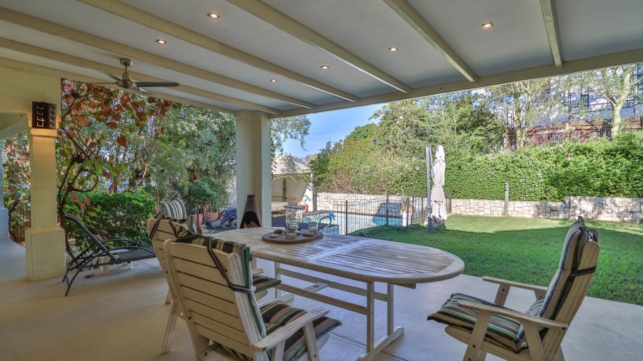 4 Bedroom Property for Sale in Riebeek Kasteel Western Cape